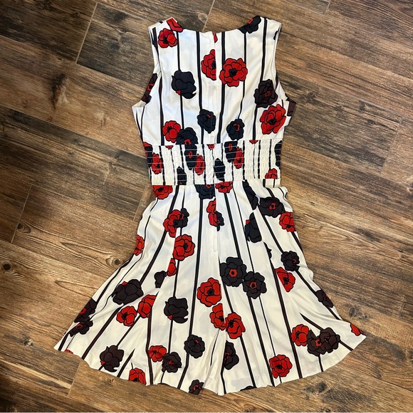 Vintage-Inspired Floral Midi Dress (2000s) - Picture 5 of 7